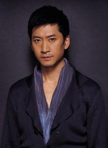 周杰个人资料介绍,才华横溢的影视演员，多面发展的艺术人生